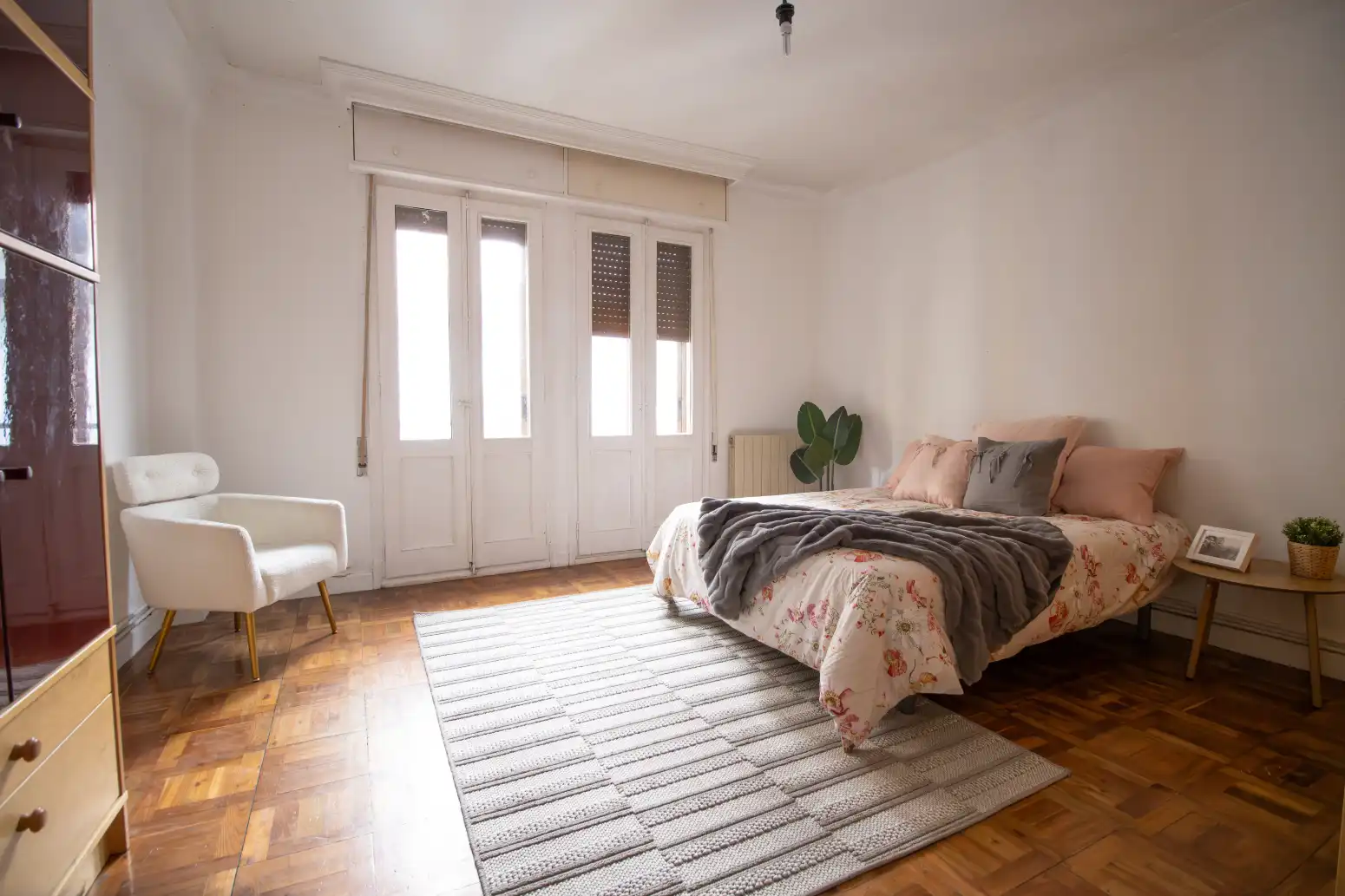 Habitación de Piso en venta en  Pamplona / Iruña con Calefacción y Parquet