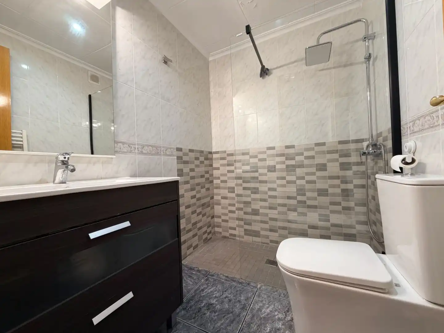 Piso con terraza en venta en Jacint Verdaguer 16, imagen 9