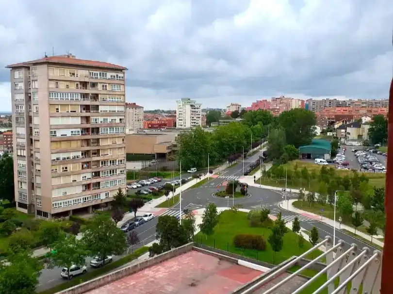 Exterior view of Flat for rent in Alisal - San Román