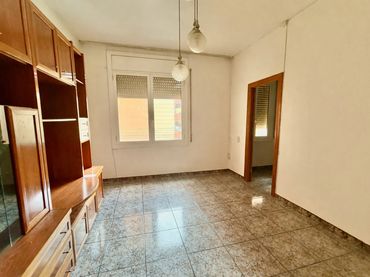 Flat with lift for sale in Passeig del Taulat