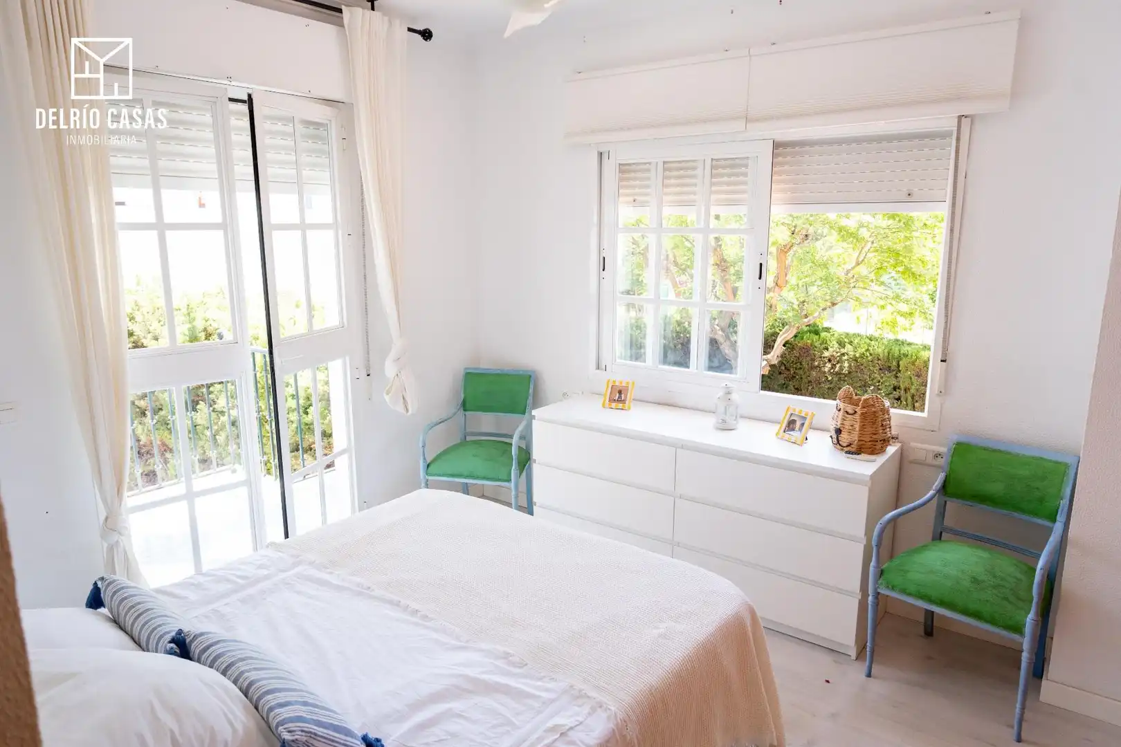Bedroom of Detached homes for sale in El Rompido