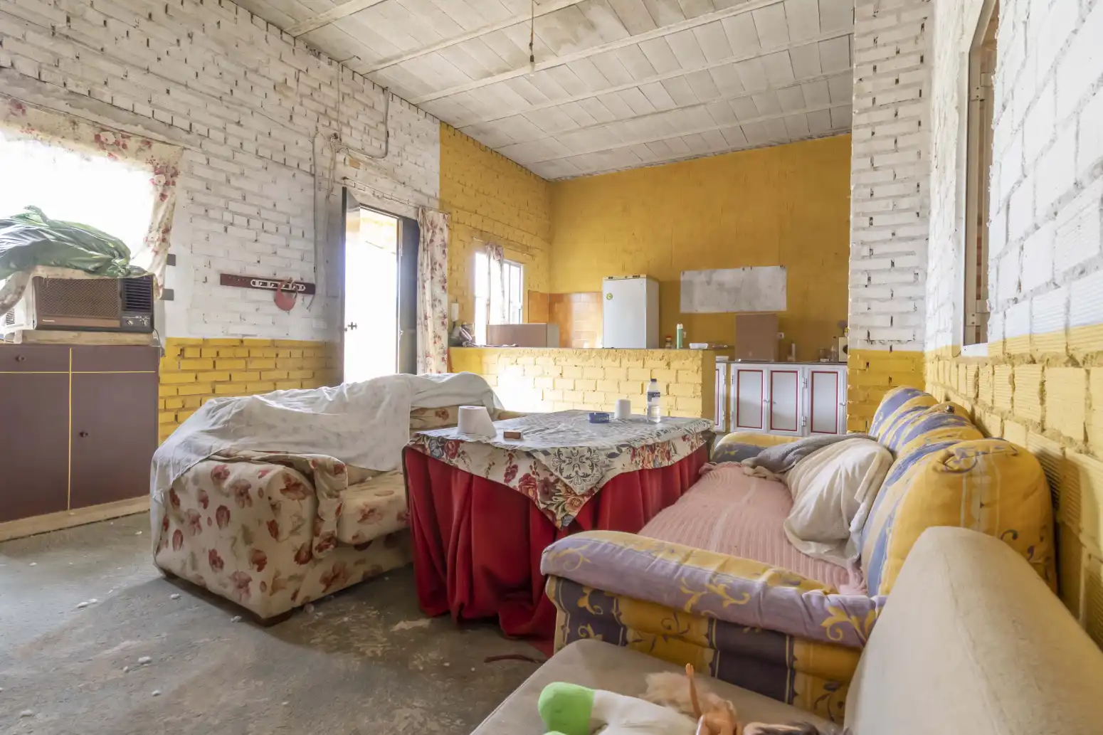 Living room of Detached homes for sale in Gerena  with Private garden and Swimming Pool