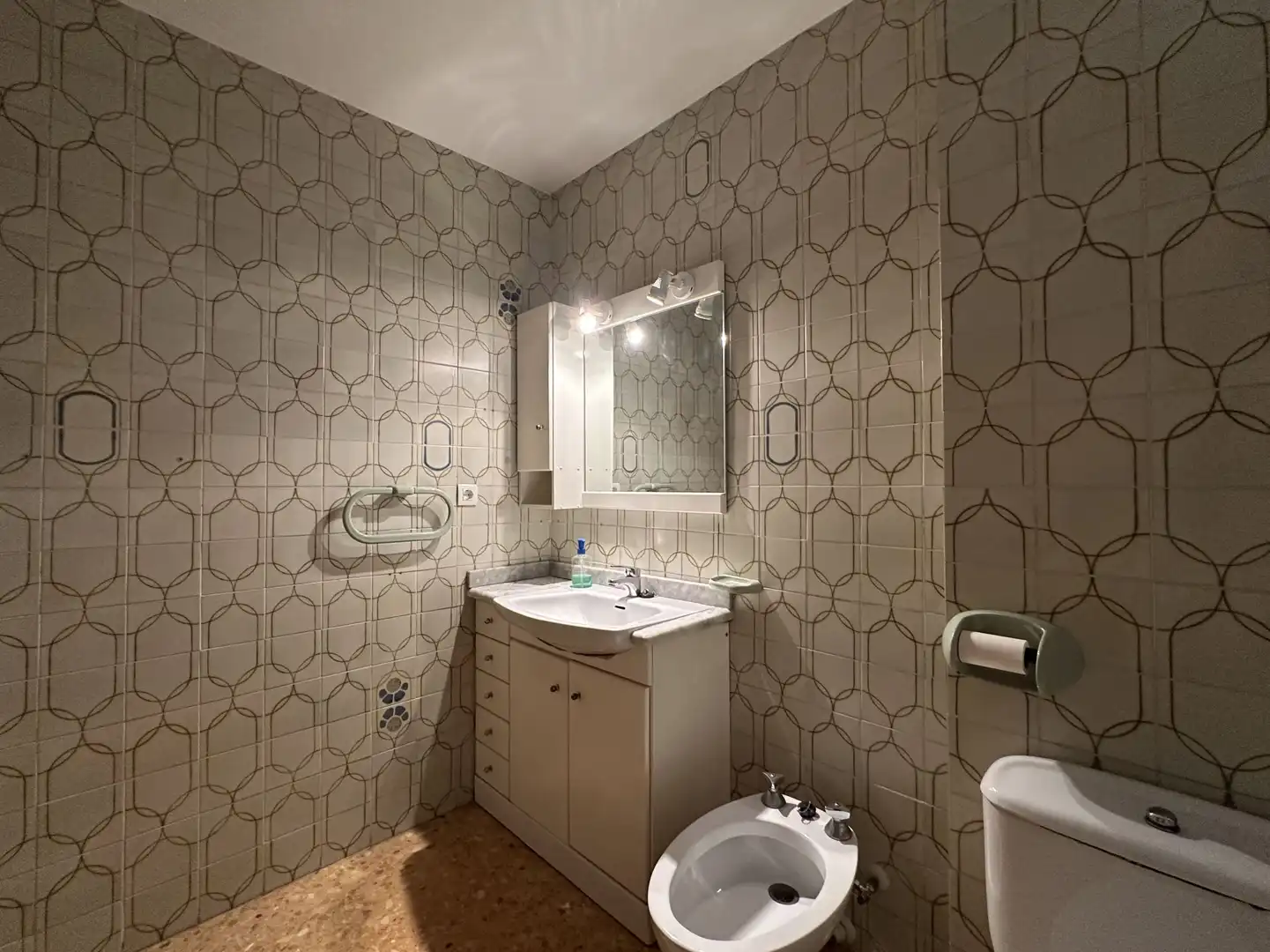 Baño de Piso en venta en Ontinyent con Calefacción, Terraza y Trastero