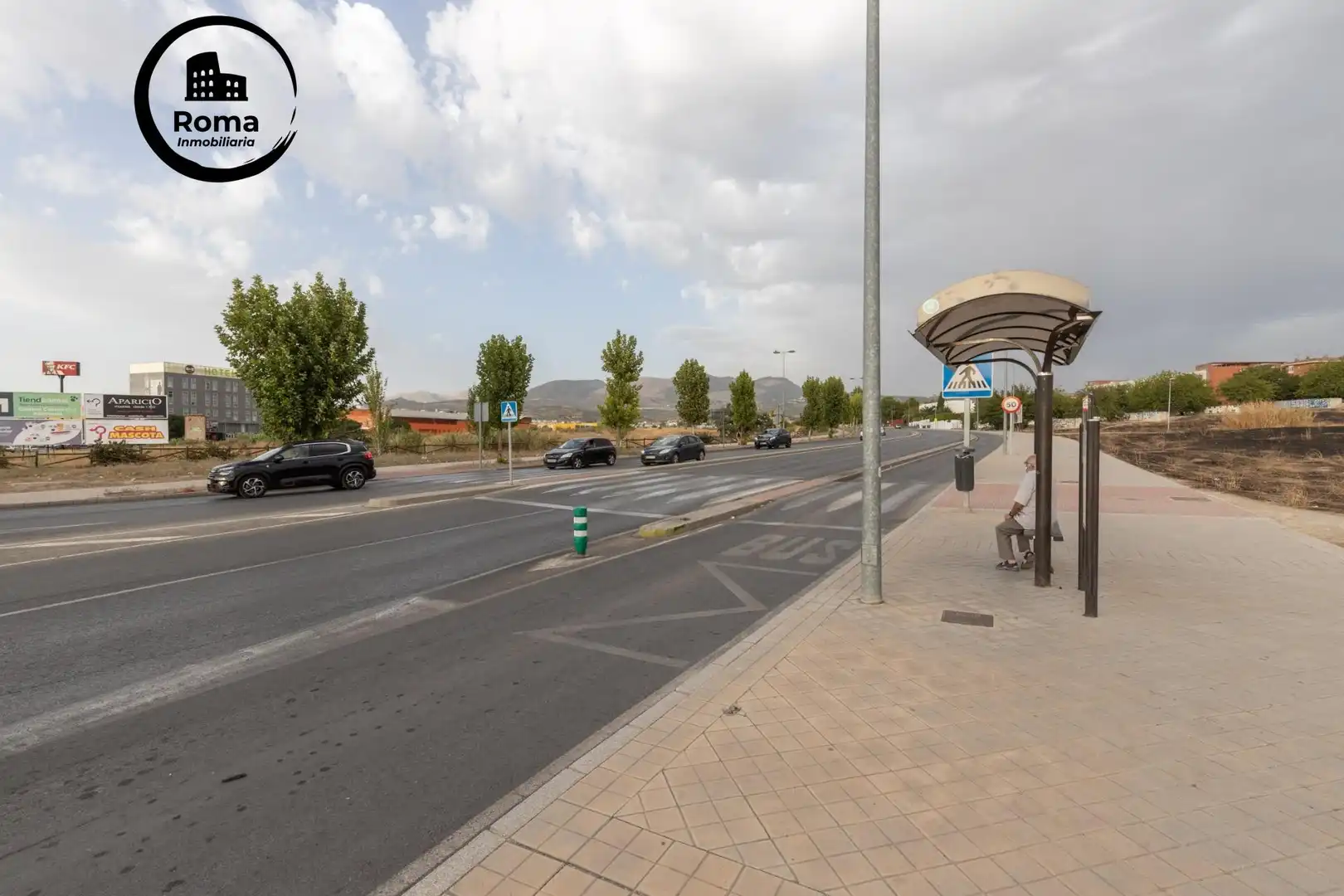 Vista exterior de Piso en venta en Granada con Calefacción, Terraza y Amueblado