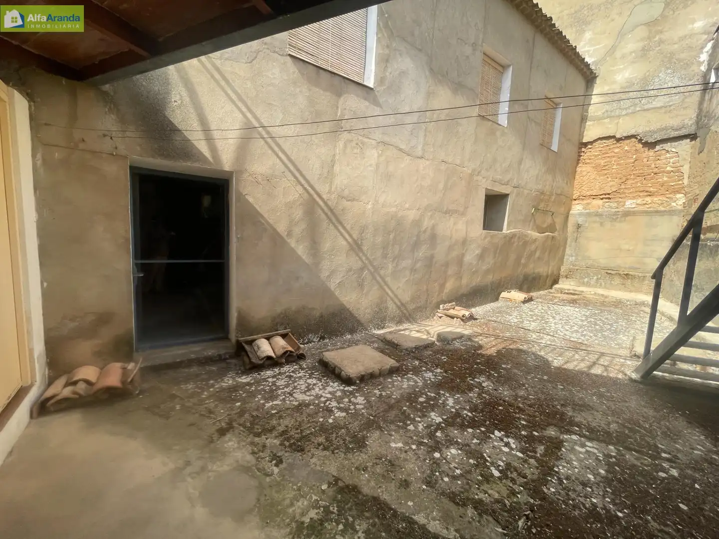 Exterior view of Houses for sale in Roa  with Heating, Storage room and Furnished