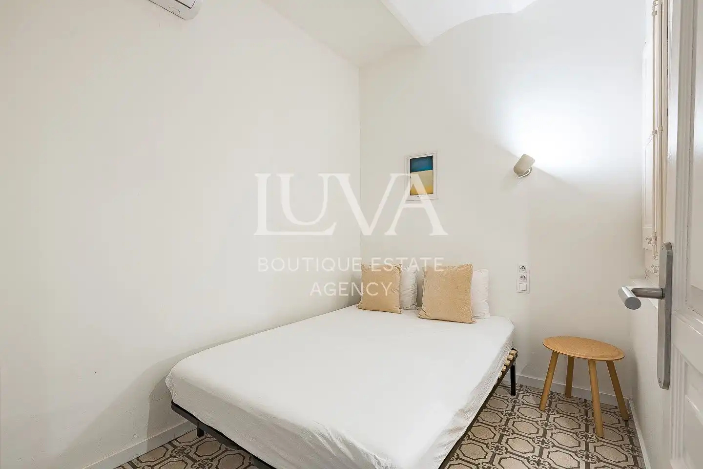 Dormitori de Apartament en venda en Barcelona amb Aire condicionat i Calefacció