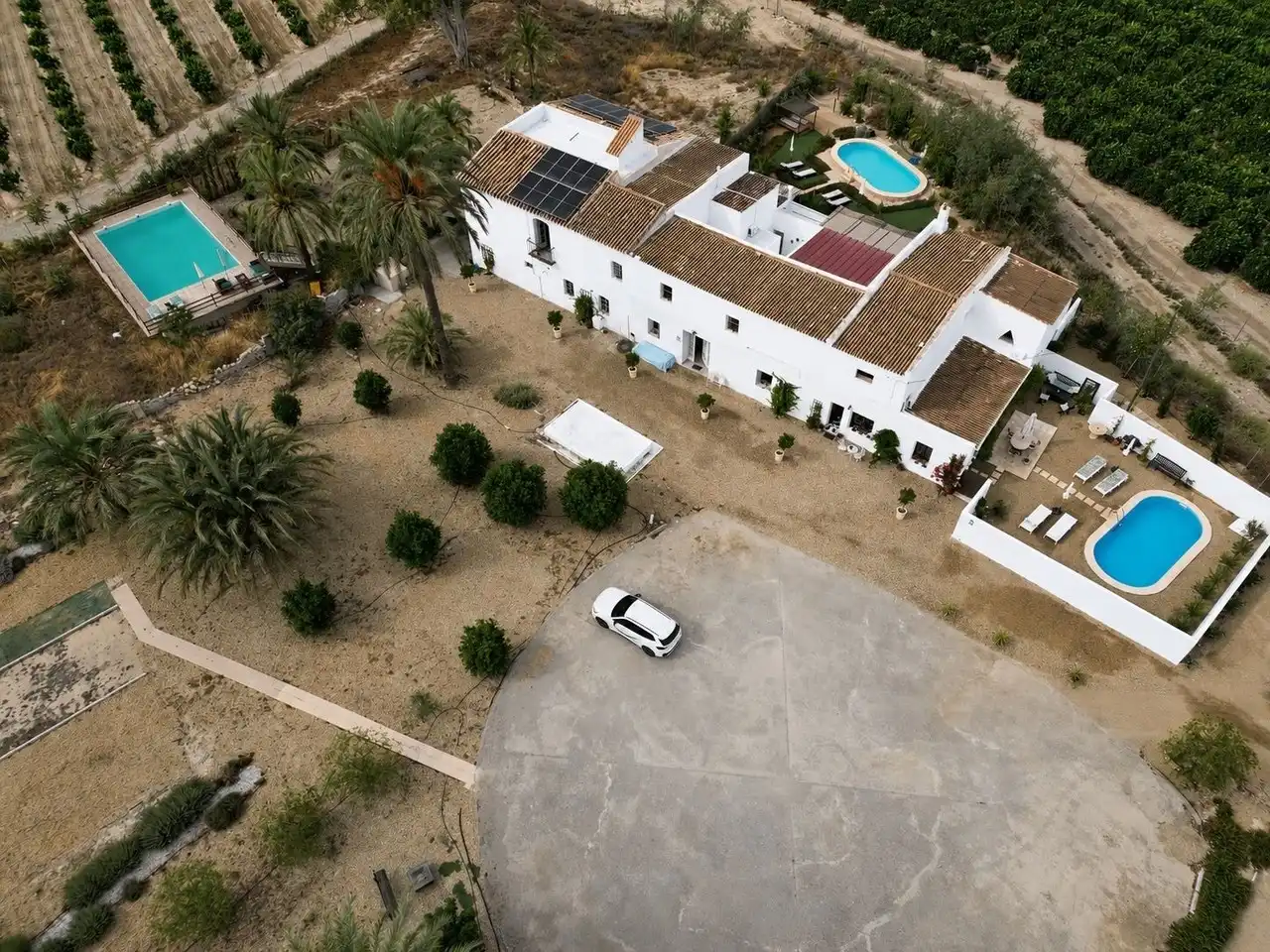 House with pool for sale in Vera Ciudad