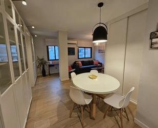 Sala d'estar de Apartament de lloguer en  Jaén Capital amb Aire condicionat, Calefacció i Moblat