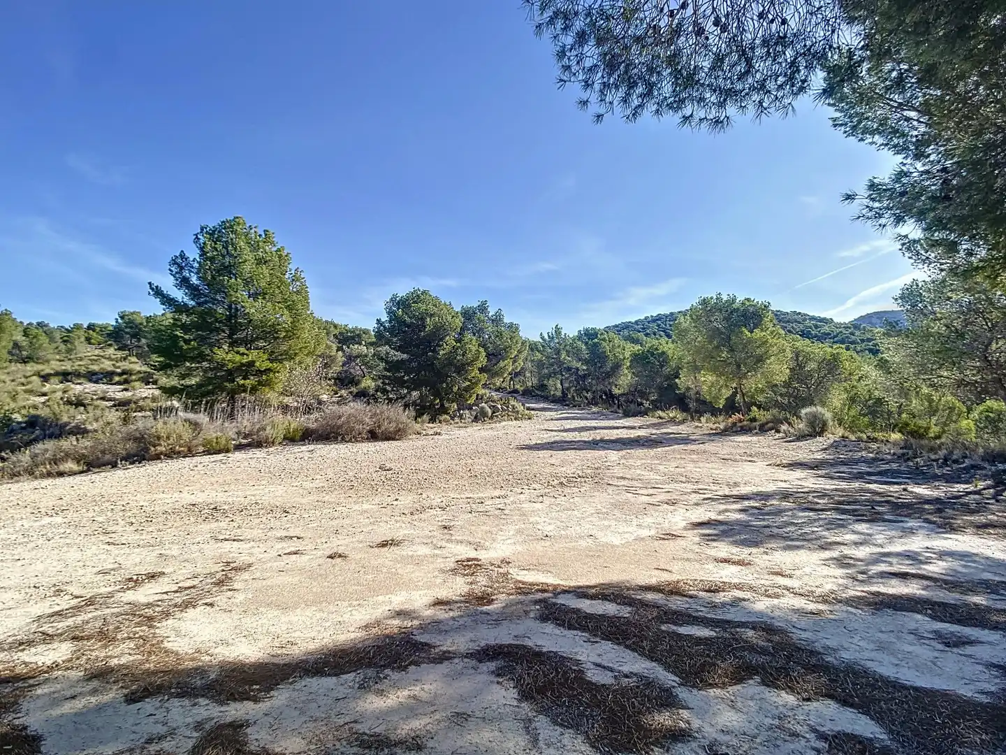 Finca rústica en venta en Tibi con Jardín privado, Terraza y Trastero