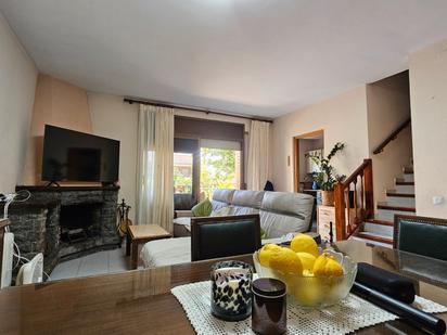 Living room of Single-family semi-detached for sale in Sabadell  with Heating, Terrace and Oven