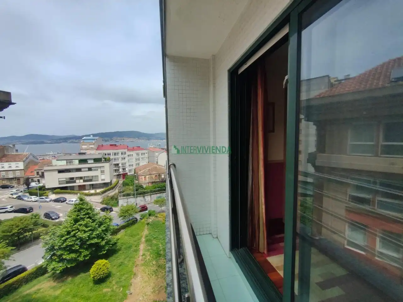 Terraza de Piso en venta en Vigo  con Calefacción, Parquet y Trastero