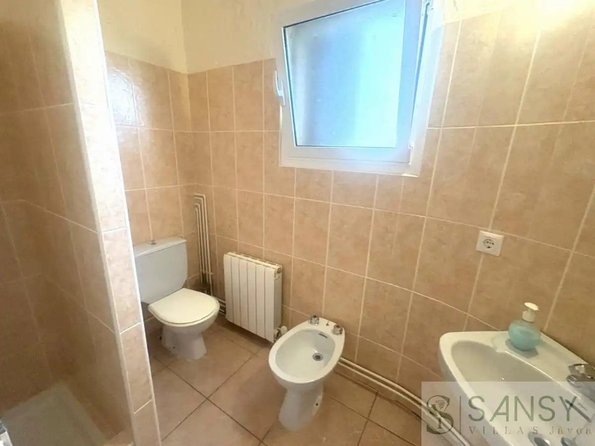 Bathroom of Houses for sale in Jávea / Xàbia  with Air Conditioner, Heating and Storage room