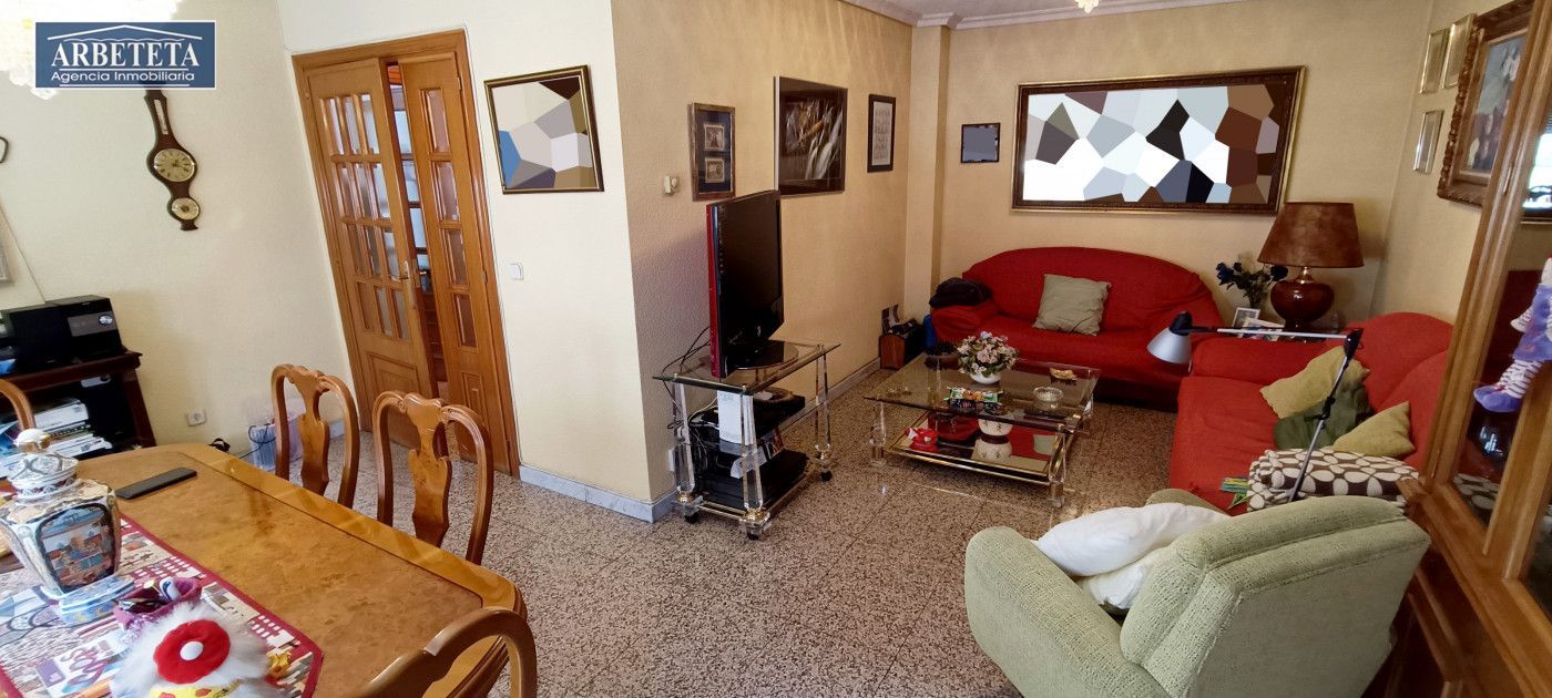 Sala d'estar de Pis en venda en Guadalajara Capital amb Aire condicionat i Calefacció
