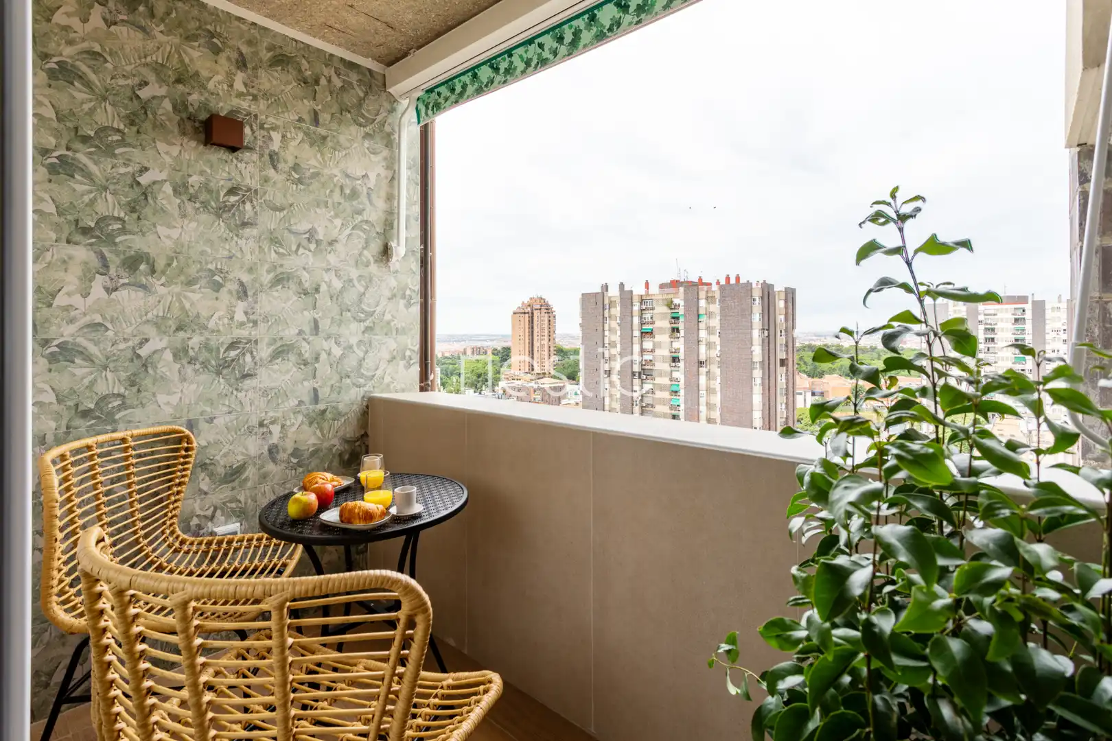 Terrassa de Apartament de lloguer en Madrid amb Aire condicionat, Calefacció i Terrassa