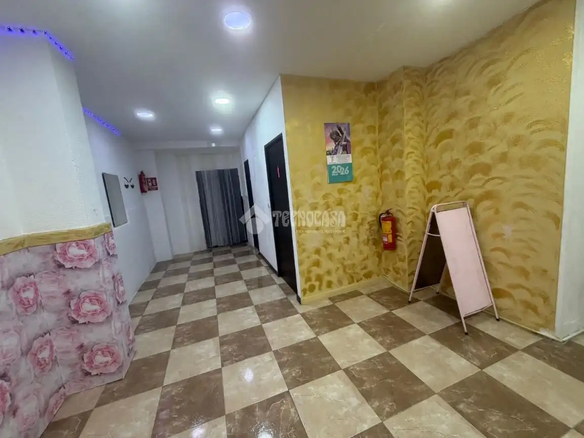 Local en venta en Sevilla con Aire acondicionado y Internet