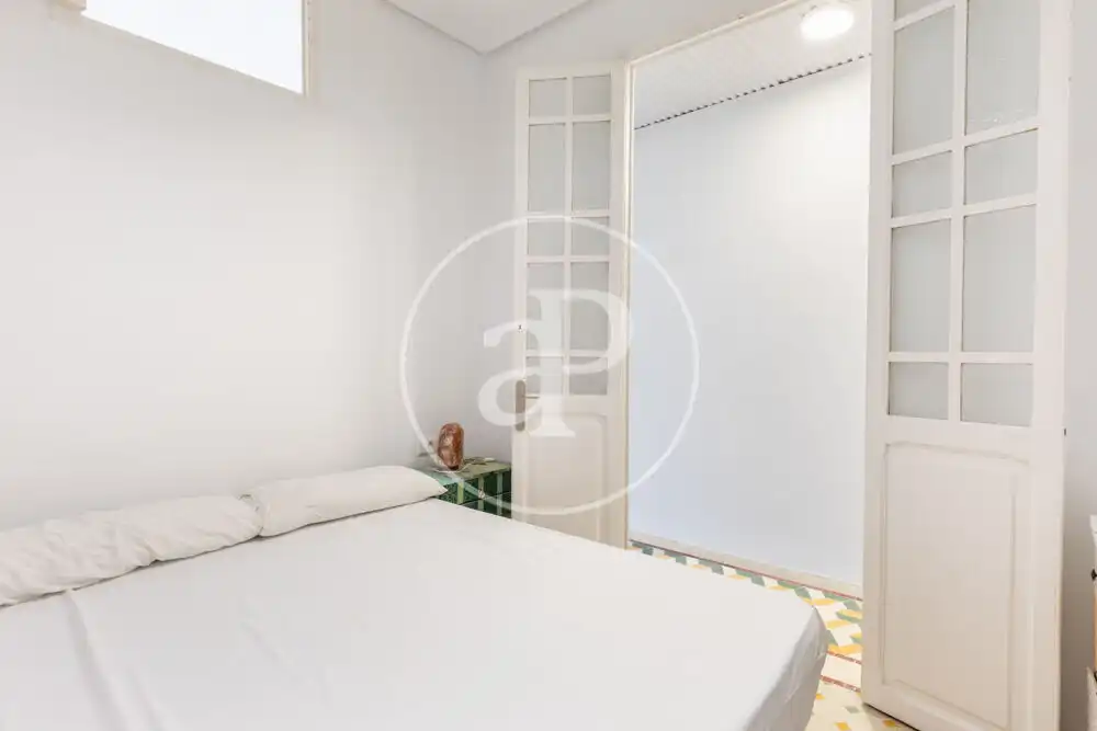 Bedroom of Flat for rent in Valencia  with Air Conditioner, Heating and Furnished