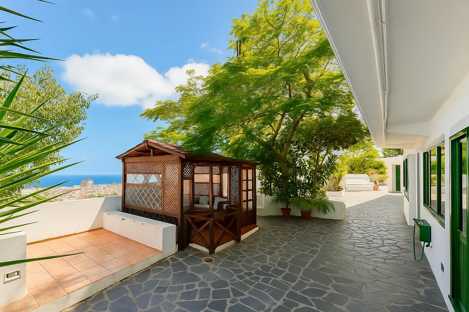 Vista exterior de Casa o chalet en venta en Santa Cruz de Tenerife con Jardín privado, Parquet y Terraza