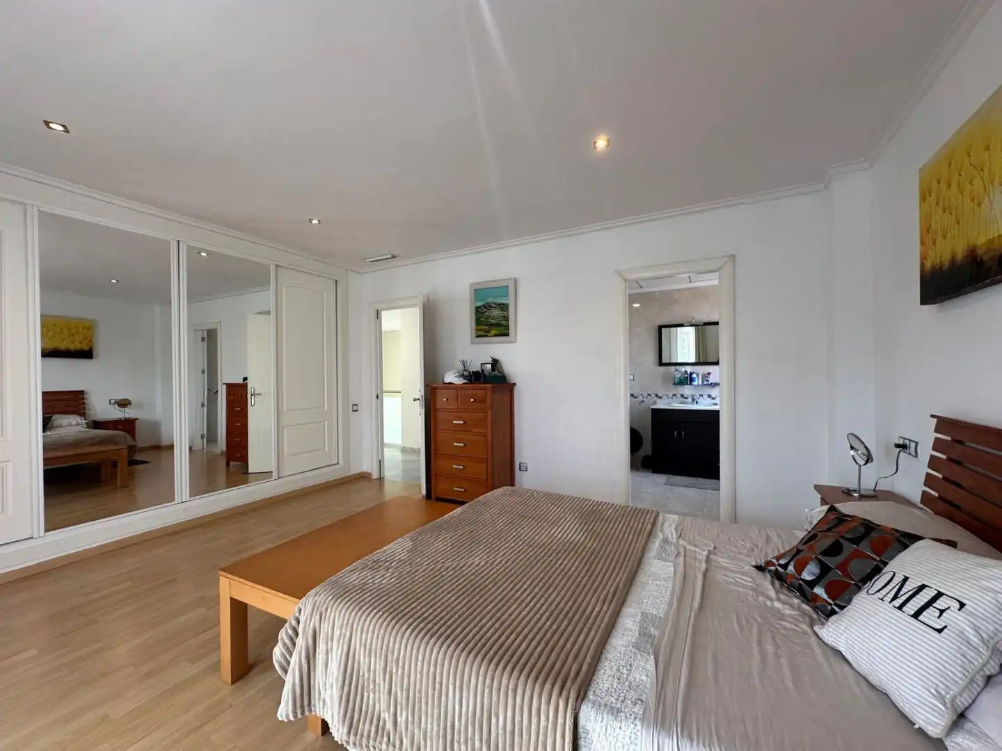 Bedroom of Houses for sale in L'Eliana  with Air Conditioner, Heating and Private garden
