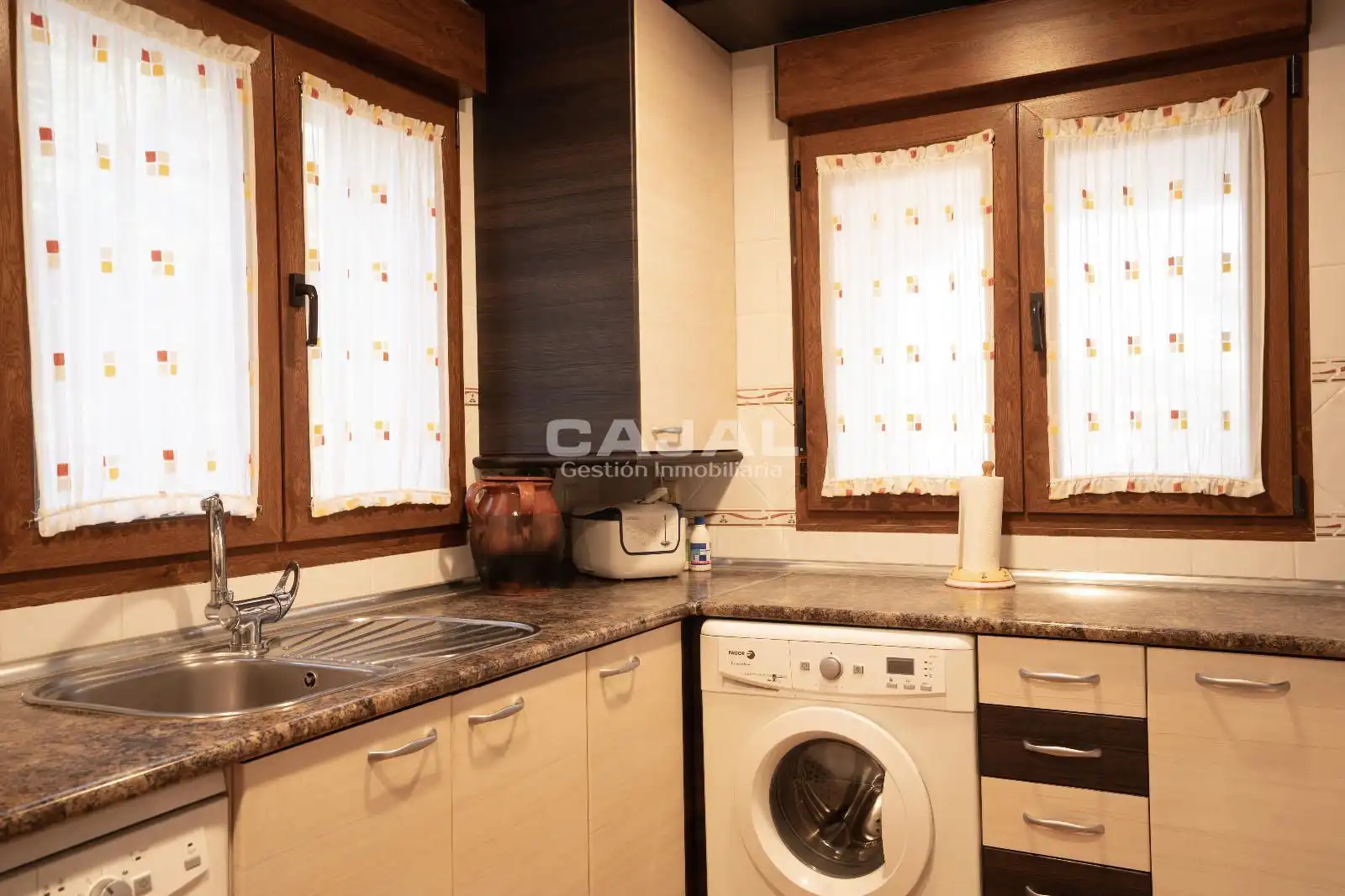 Kitchen of Detached homes for sale in Grajera  with Heating and Private garden