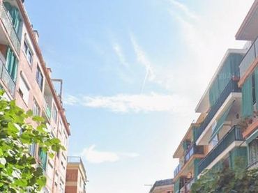 Piso con balcón en venta en NURIA