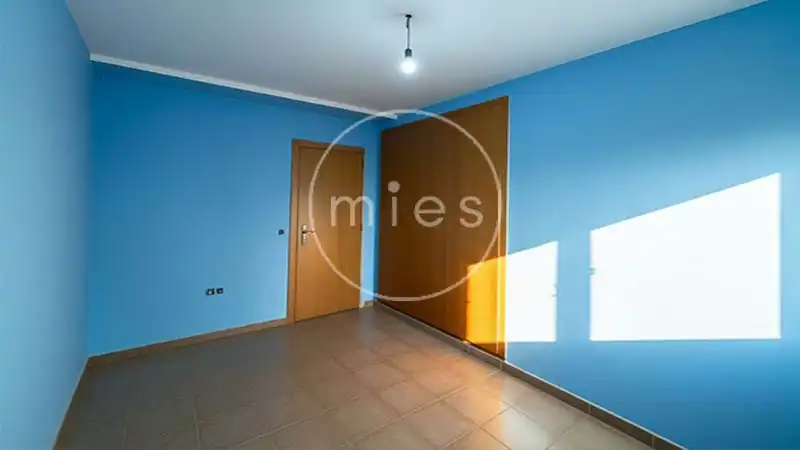 Casa o chalet en venta en Montroi / Montroy con Terraza y Trastero