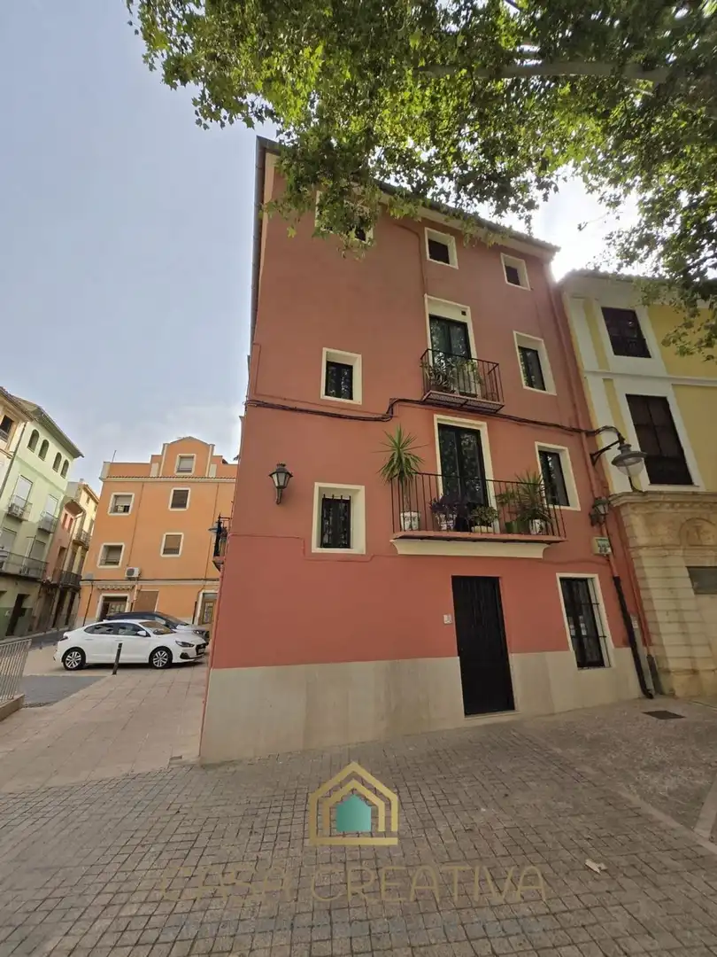 Estudio de alquiler en Plaza Sant Jaume, Xàtiva
