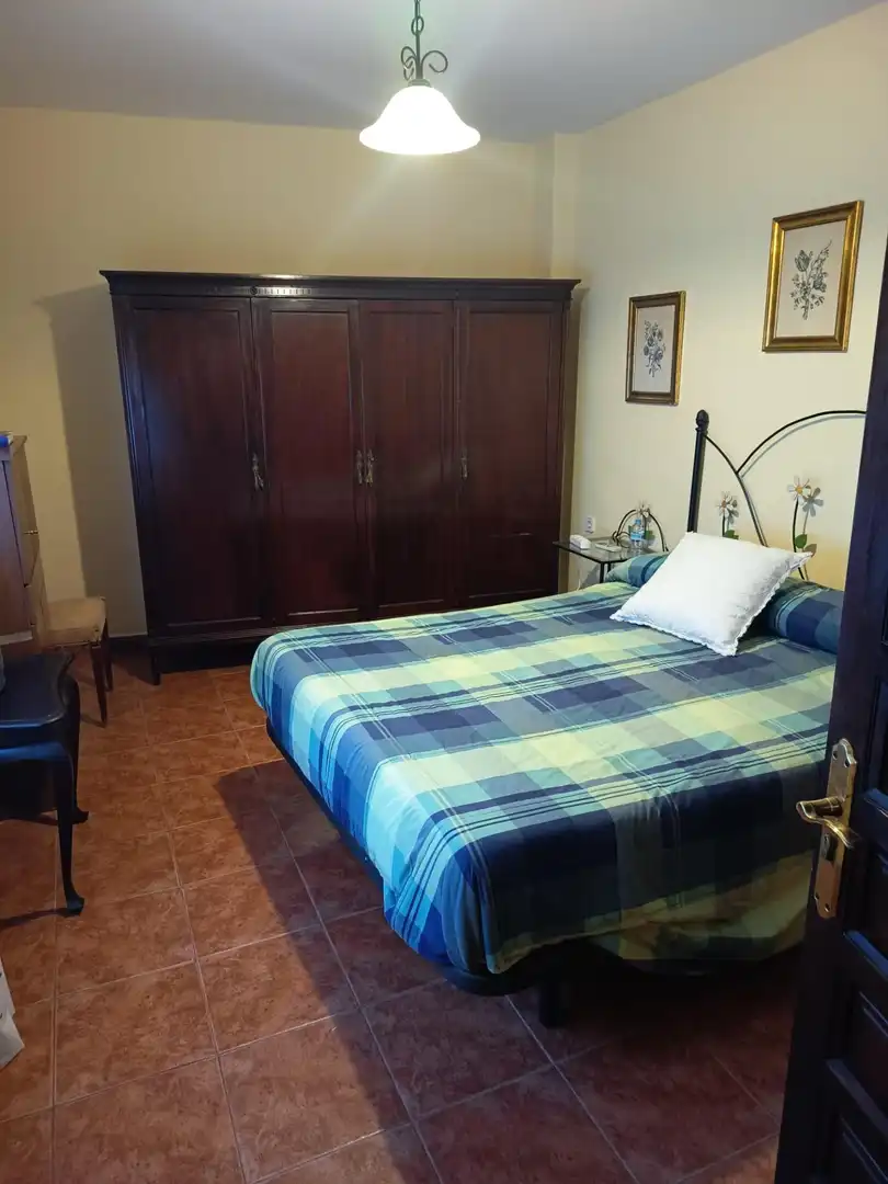 Schlafzimmer von Einfamilien-Reihenhaus zum Verkauf in Córdoba