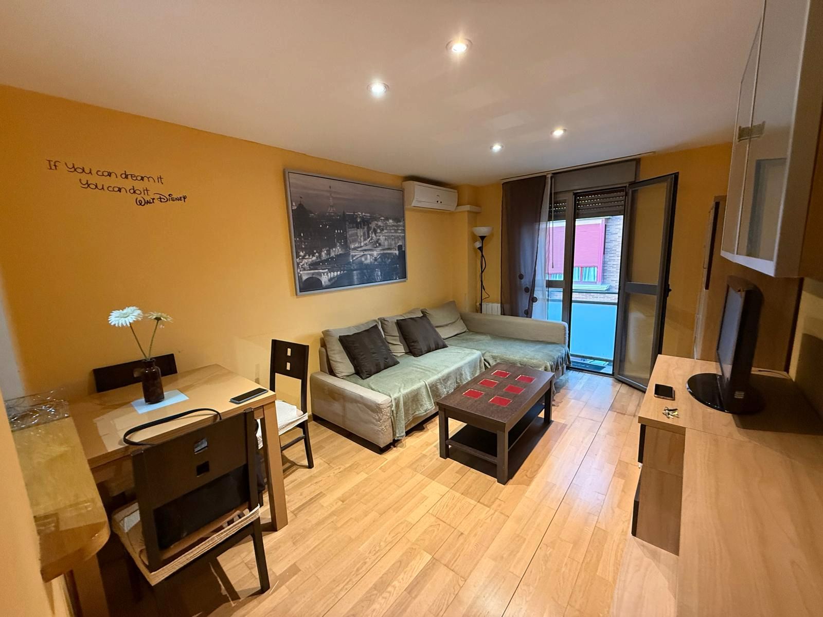 Living room of Flat for sale in Alovera  with Air Conditioner, Heating and Furnished