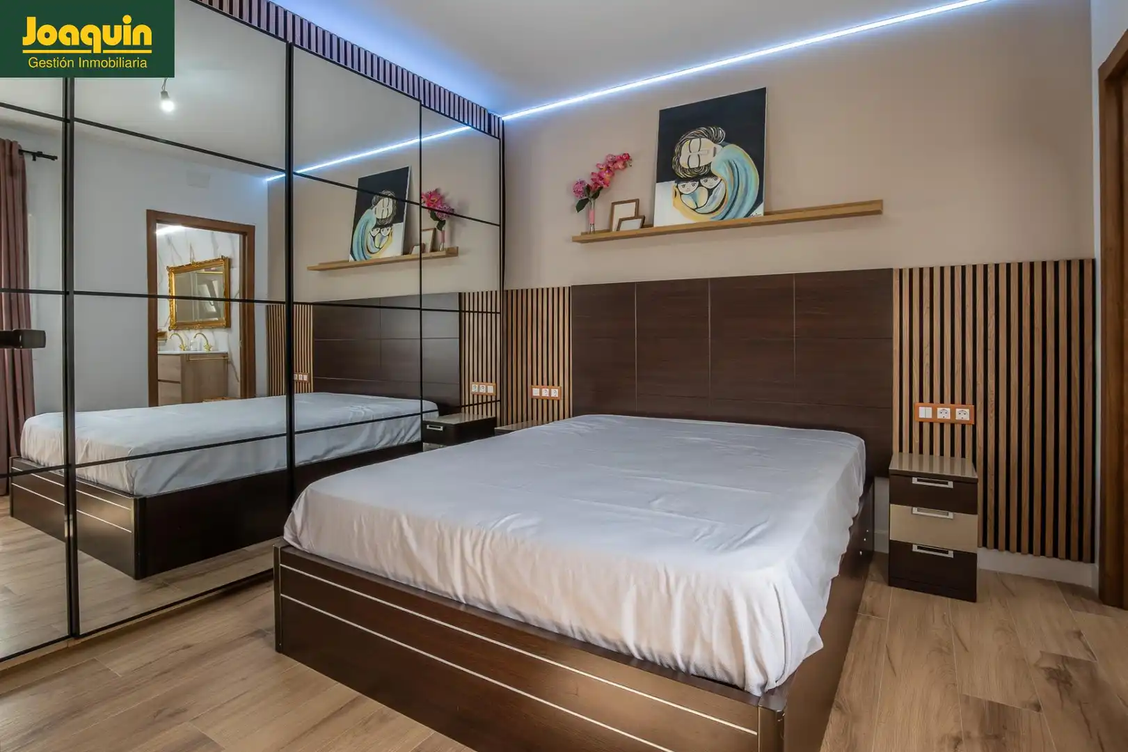 Bedroom of Houses for sale in Córdoba  with Air Conditioner, Terrace and Storage room