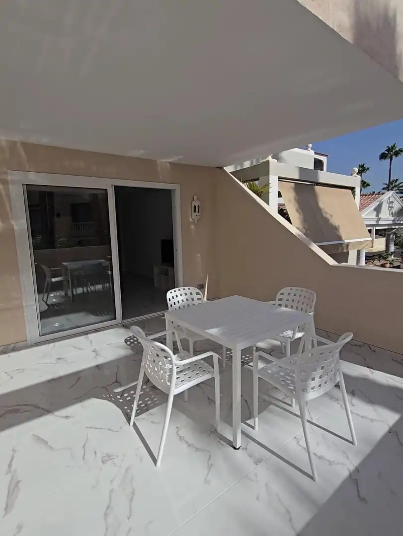 Terrassa de Apartament de lloguer en Arona amb Terrassa i Piscina comunitària