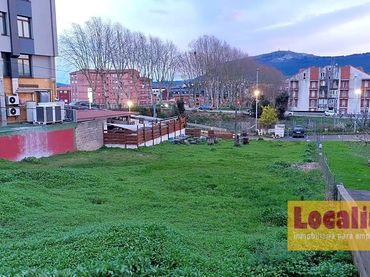 Terrenos y solares en venta en Barrio San Camilo 1