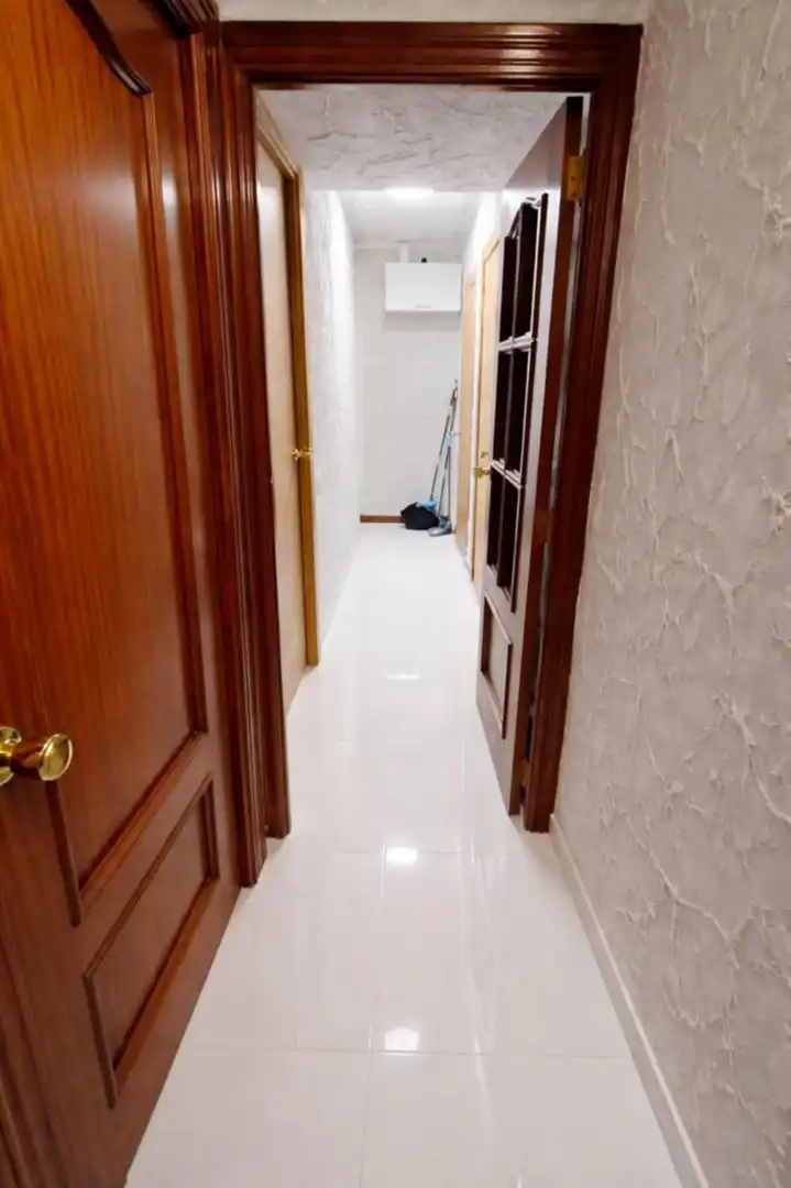 Flat for sale in Valencia  with Air Conditioner