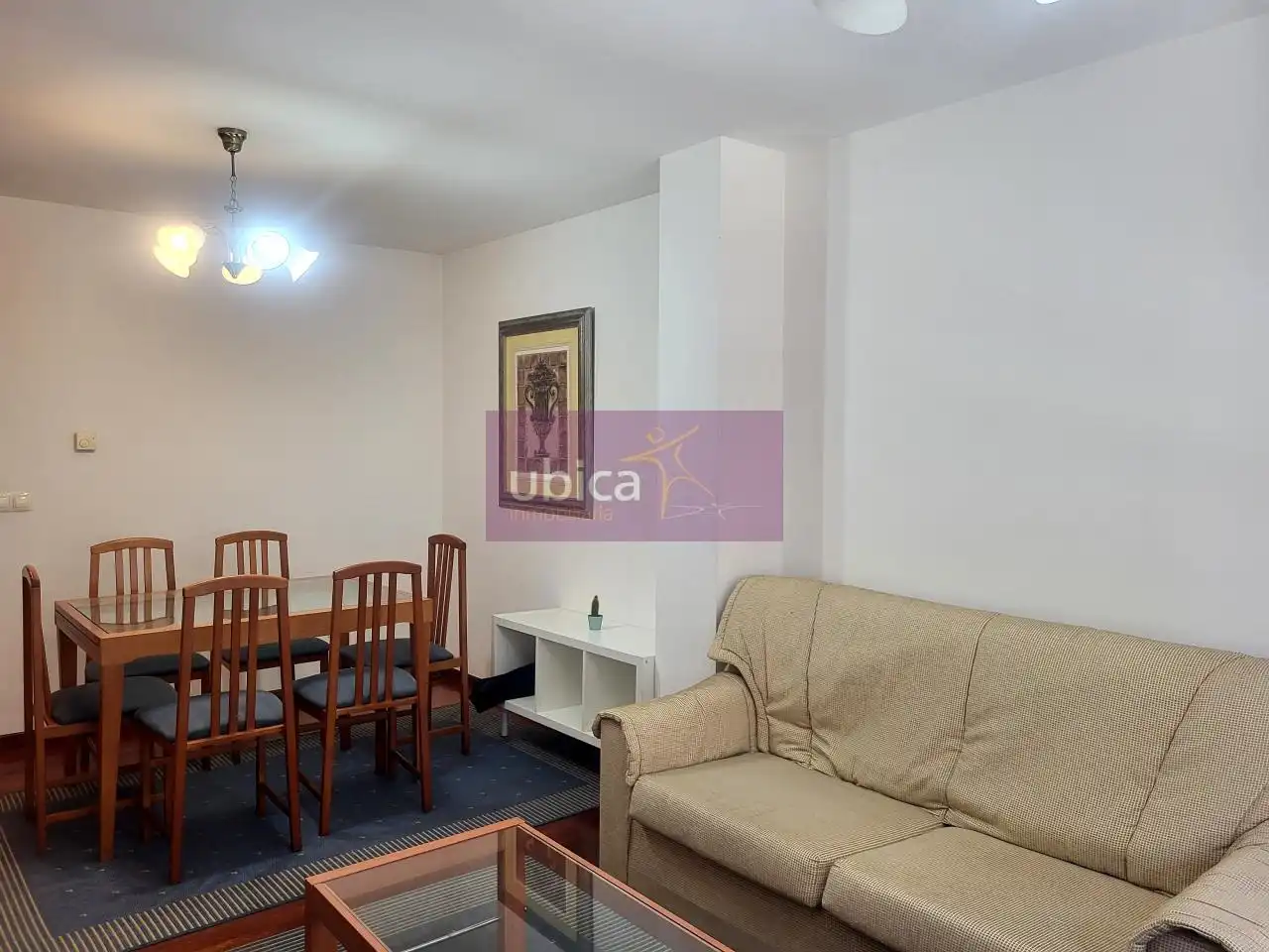 Sala d'estar de Pis en venda en Vigo  amb Calefacció, Parquet i Terrassa