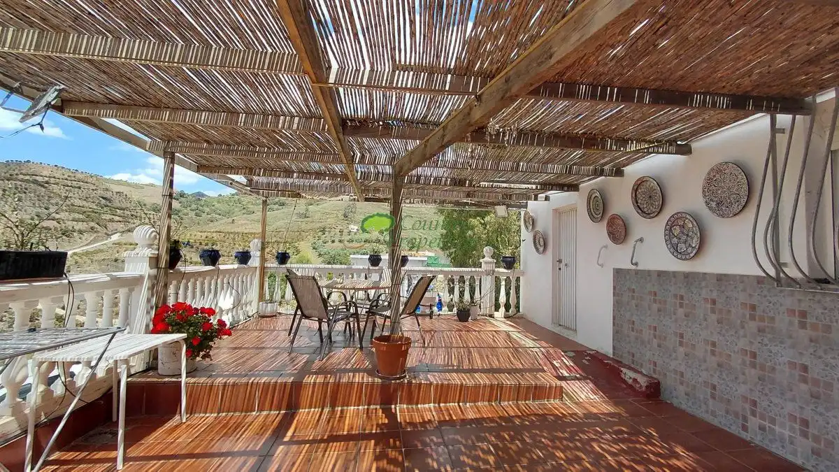 Terrassa de Finca rústica en venda en Vélez-Málaga amb Aire condicionat, Terrassa i Traster