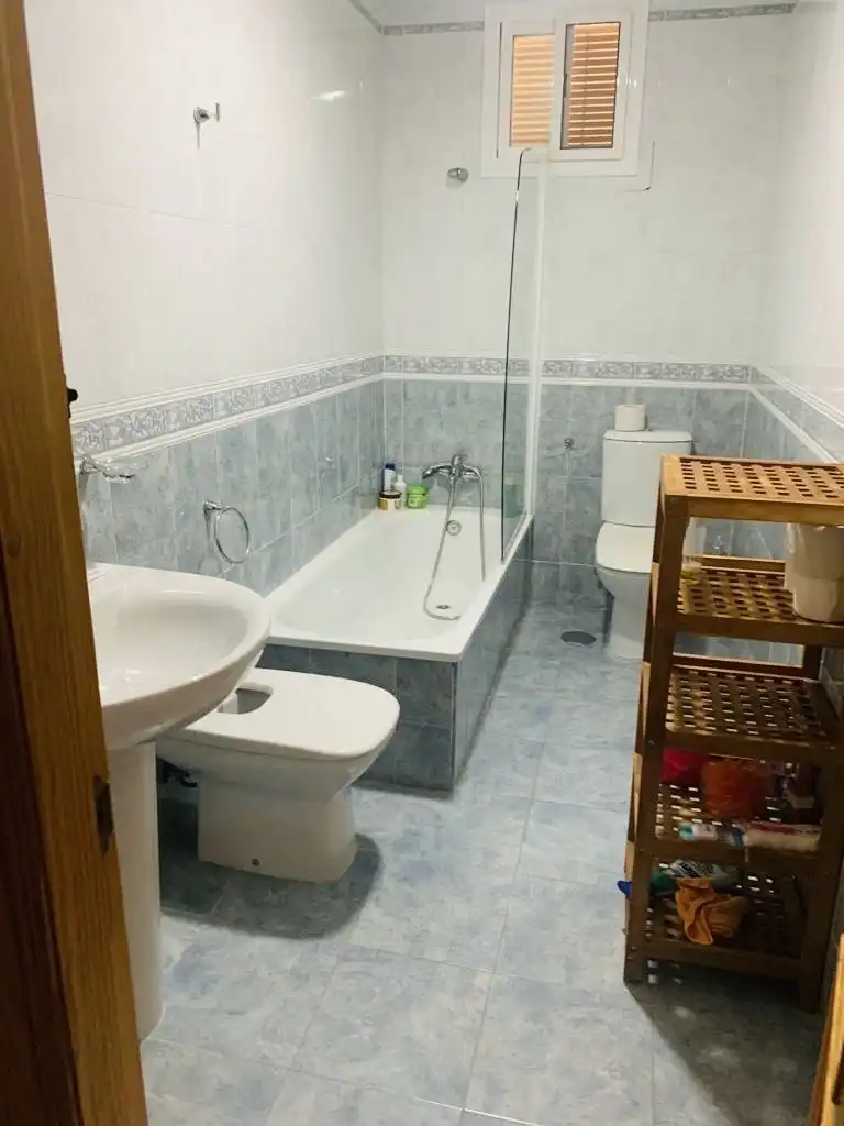 Baño de Casa o chalet en venta en Torrox con Aire acondicionado, Calefacción y Jardín privado