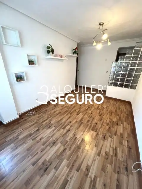 Flat for rent in de Hernán Cortés, Descubridores - Escritores
