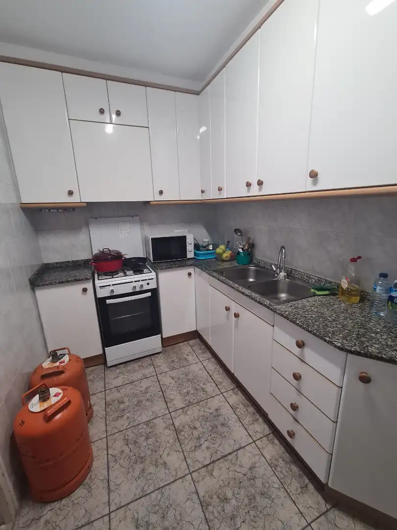 Cuina de Pis en venda en Vinaròs amb Moblat i Rentadora