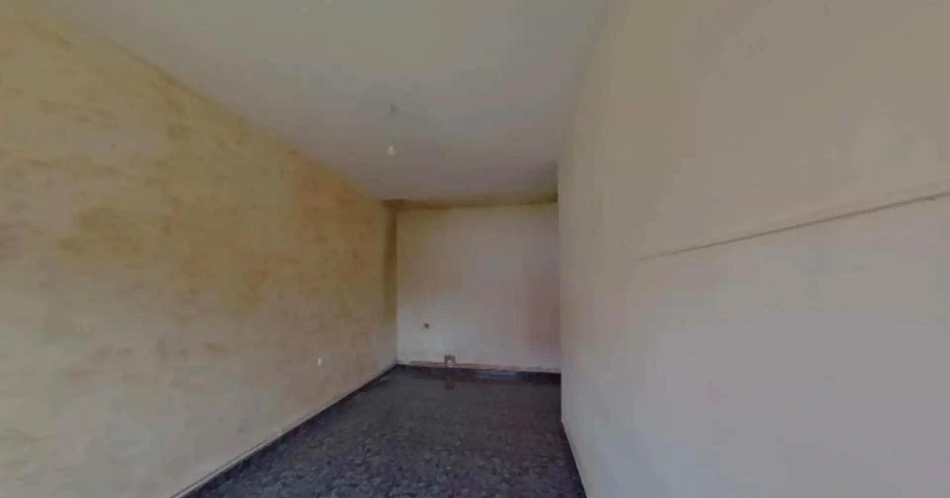 Piso en venta en Sabadell con Balcón