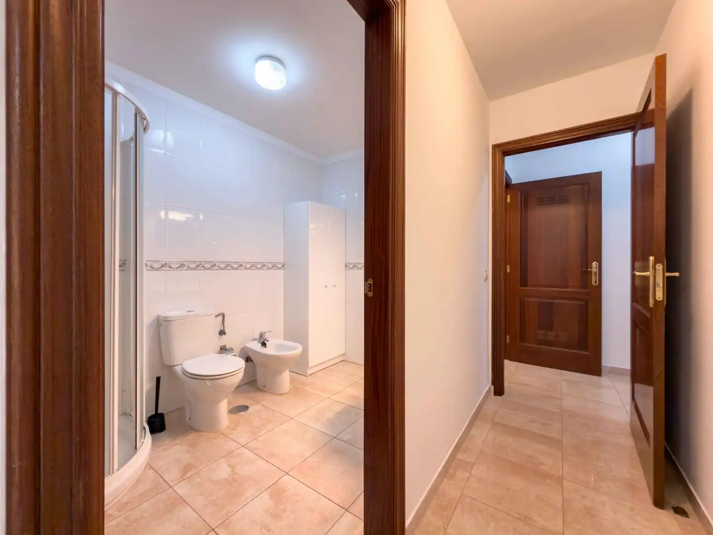 Badezimmer von Wohnung zum Verkauf in Santa Cruz de Tenerife mit Abstellraum