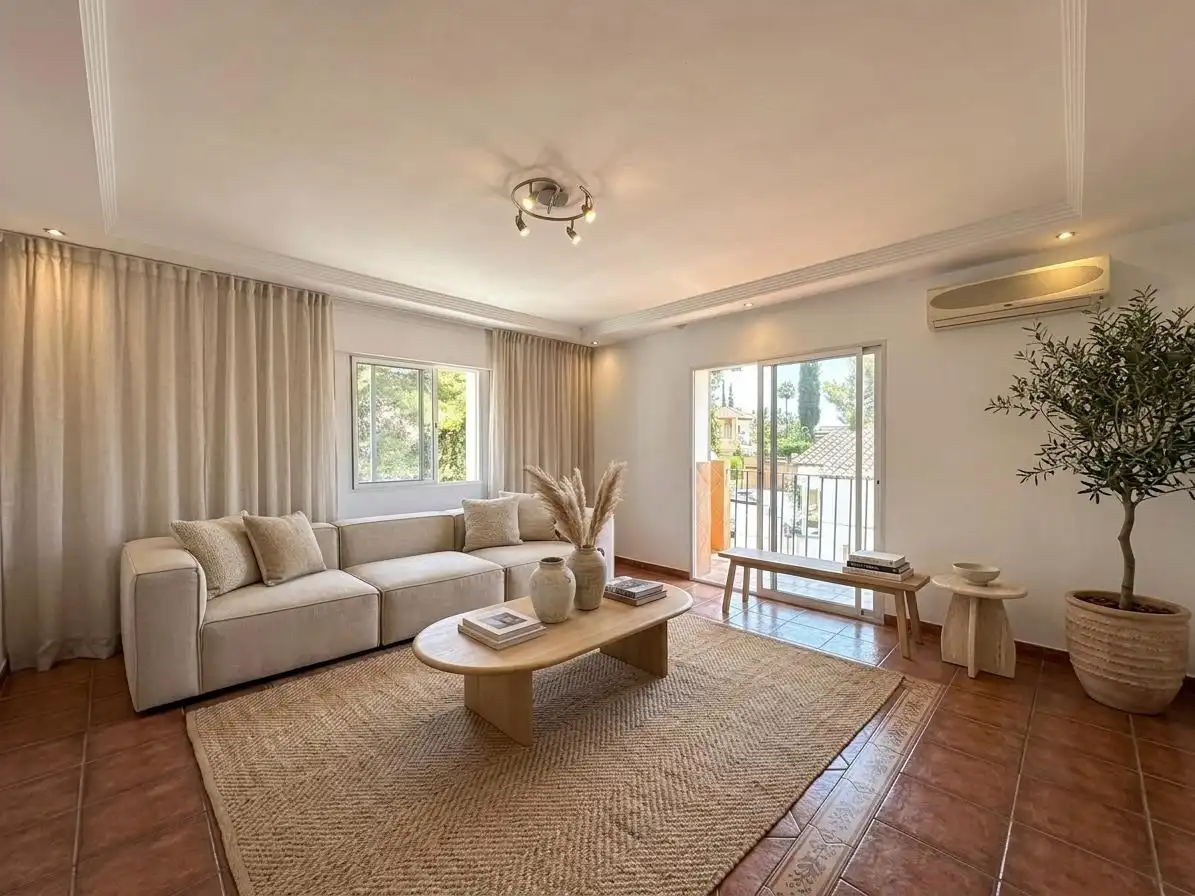 Sala de estar de Apartamento en venta en Mijas con Aire acondicionado, Jardín privado y Terraza