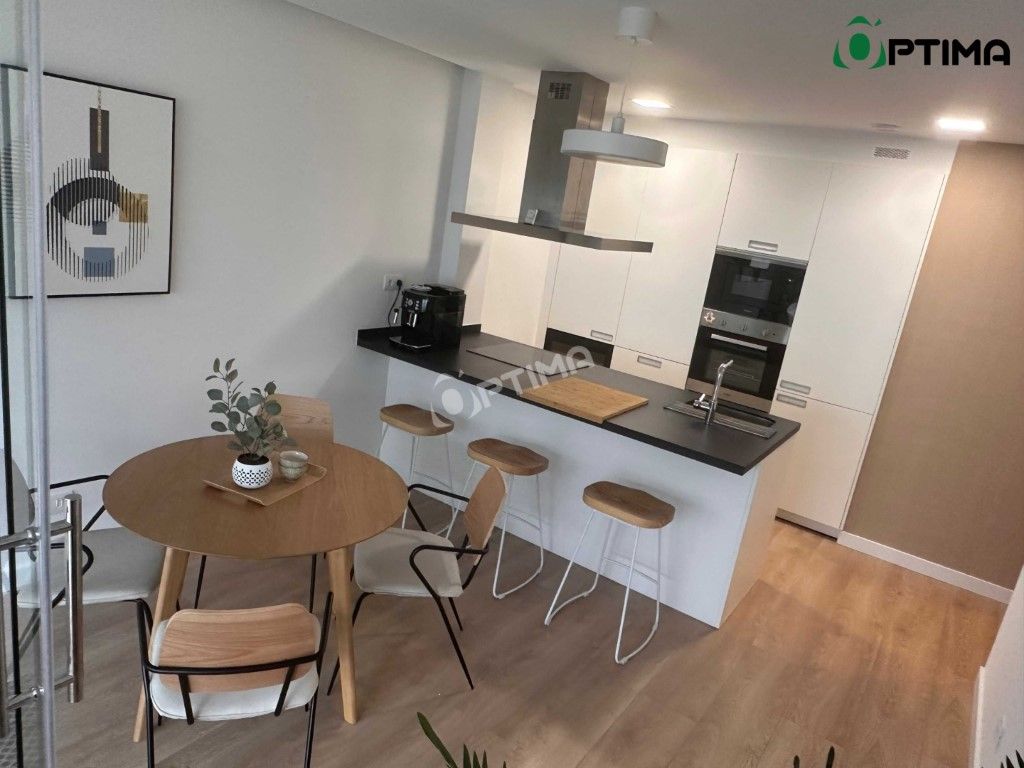 Cuina de Oficina en venda en Santiago de Compostela 