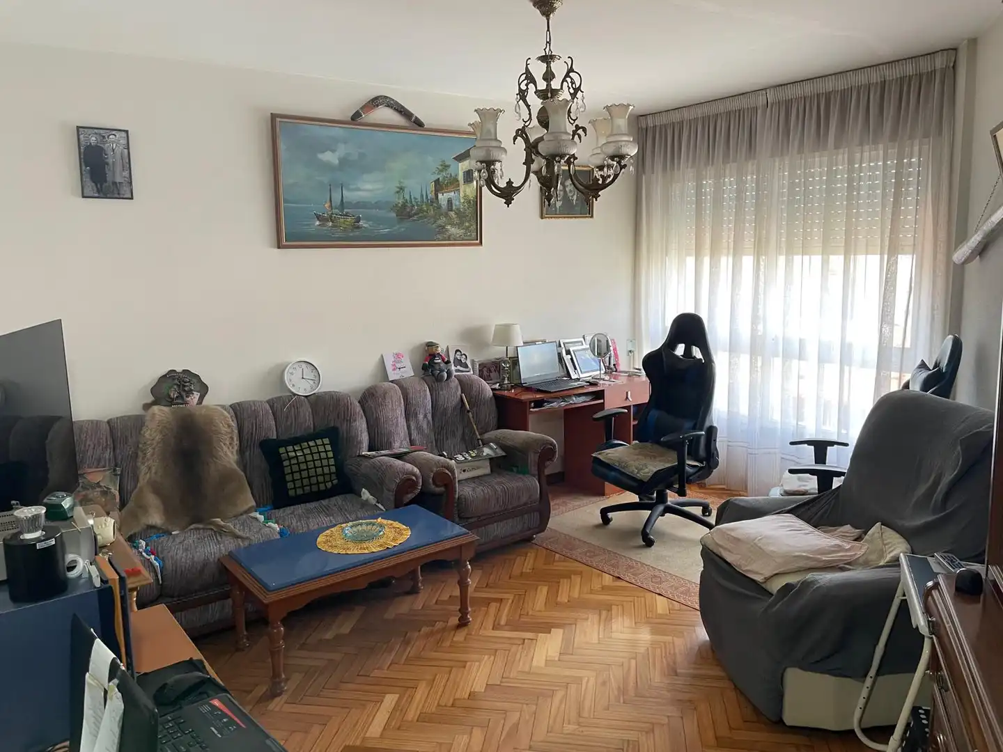 Sala de estar de Piso en venta en Vilagarcía de Arousa con Calefacción, Parquet y Amueblado