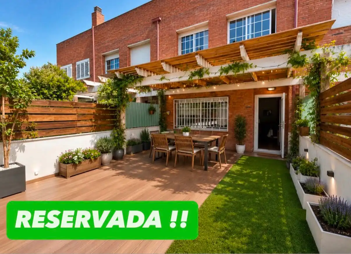 Terrassa de Casa adosada en venda en Mollet del Vallès amb Aire condicionat, Calefacció i Jardí privat