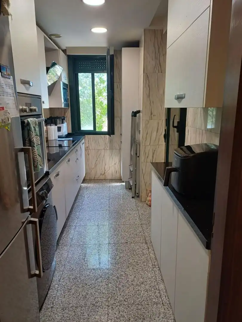 Küche von Wohnung zum Verkauf in Salamanca mit Abstellraum