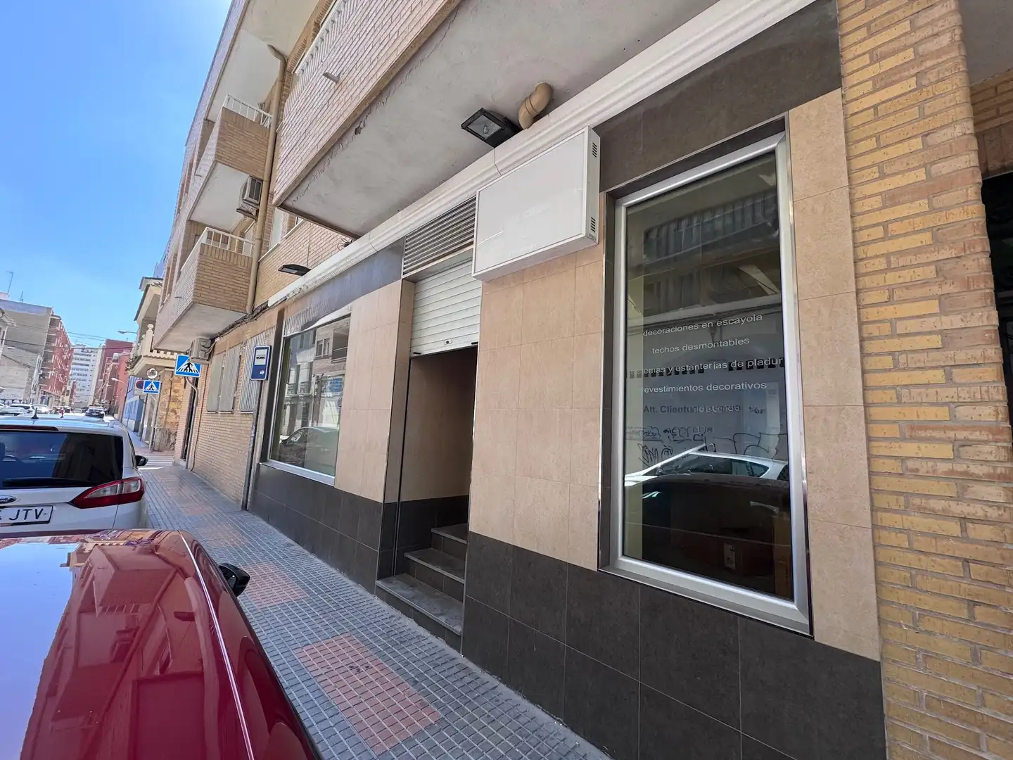 Vista exterior de Local en venta en Villena con Aire acondicionado y Calefacción