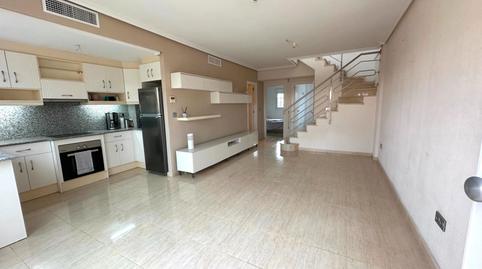 Foto 2 de Dúplex en venda a El Raso, Alicante