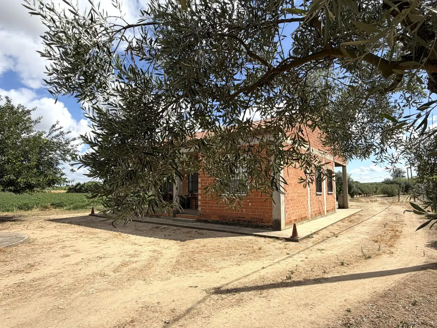 Vista exterior de Casa o xalet en venda en Medellín amb Piscina comunitària