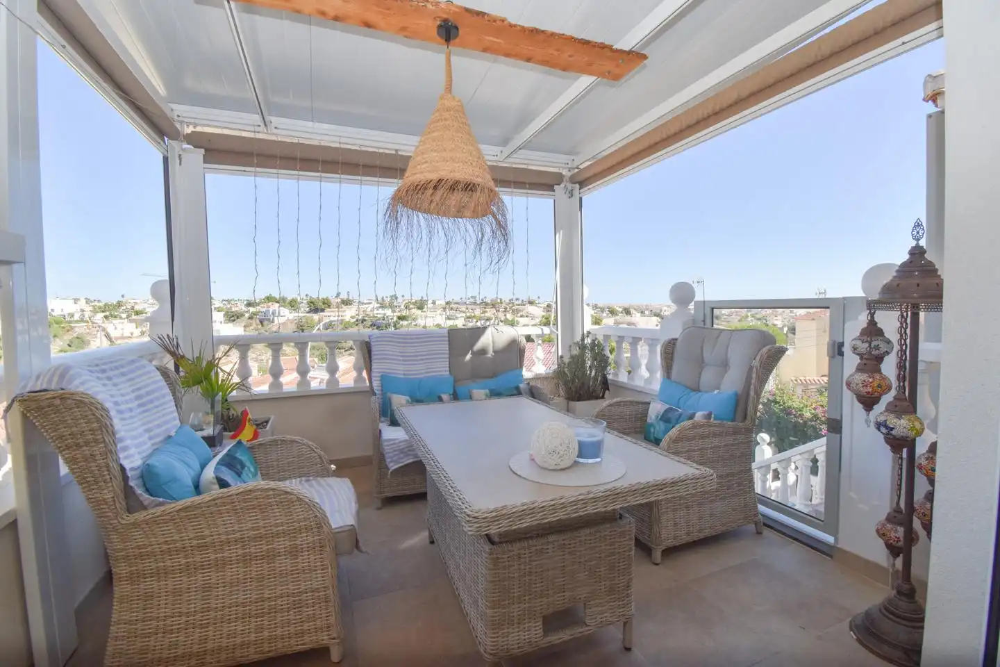 House with pool for sale in Calle del Bosque, imagen 2
