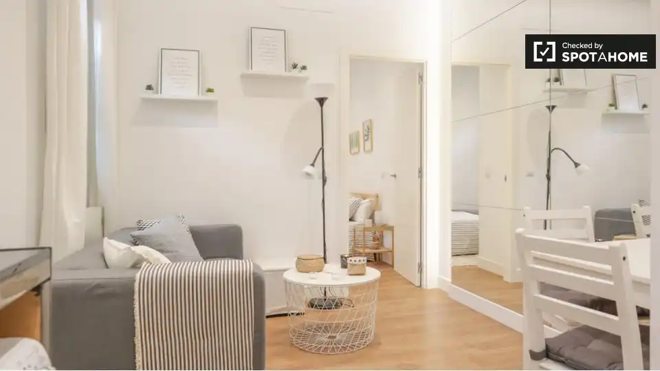 Appartamento in affitto a Chamberí, imagen 2