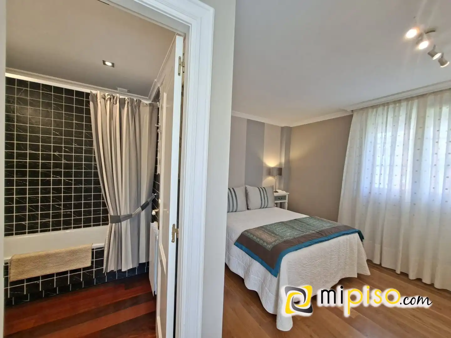 Habitación de Casa o chalet de alquiler en Laredo con Calefacción, Jardín privado y Amueblado